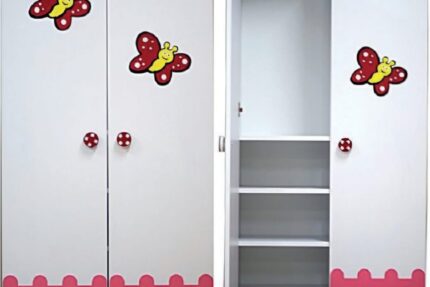 Kelebek Figürlü Vestiyer(32 kişilik)